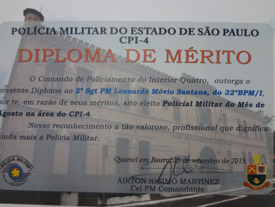 Diploma recebido pelo policial 2ºSgt PM Móvio