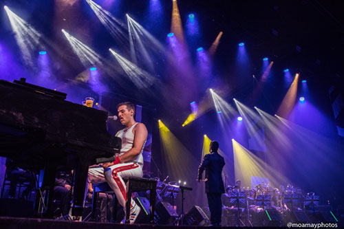 Divulgação - Musical é o maior tributo à banda Queen das Américas, com 25 integrantes no palco, além da banda Magic Queen