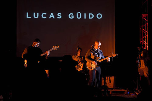 Divulgação - Abertura do evento contou com show do músico assisense Lucas Güido