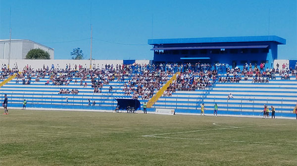 Divulgação - Torcida compareceu no Estádio Tonicão para prestigiar a partida