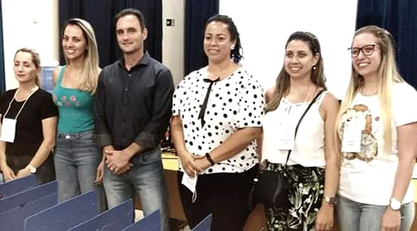 Divulgação - Conselheiras eleitas Adriane, Lucélia, Erika, Renata e Ana Paula com o promotor Rogério Pagani