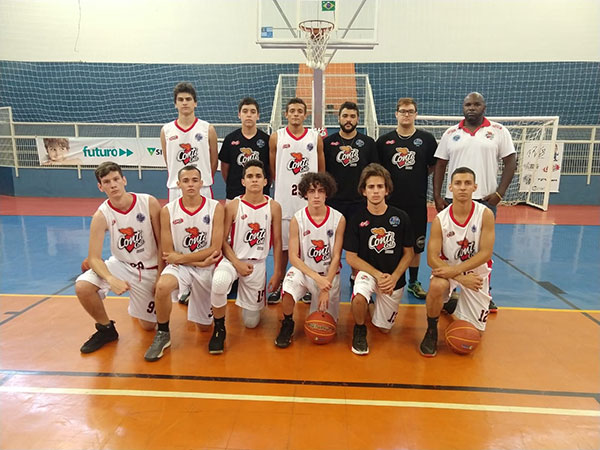 divulgação - A equipe Assis Basket sub 21 venceu São Carlos pela Liga de Basquete Centro Oeste Paulista