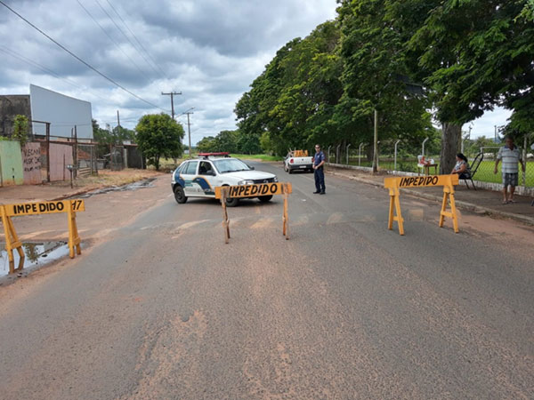 divulgação - Estrada de Paraguaçu de acesso ao Horto Florestal está interditada devido aos riscos de rompimento do asfalto