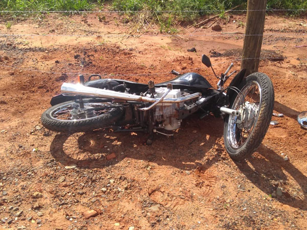 divulgação Polícia Militar - Durante a fuga, o homem caiu com a motocicleta