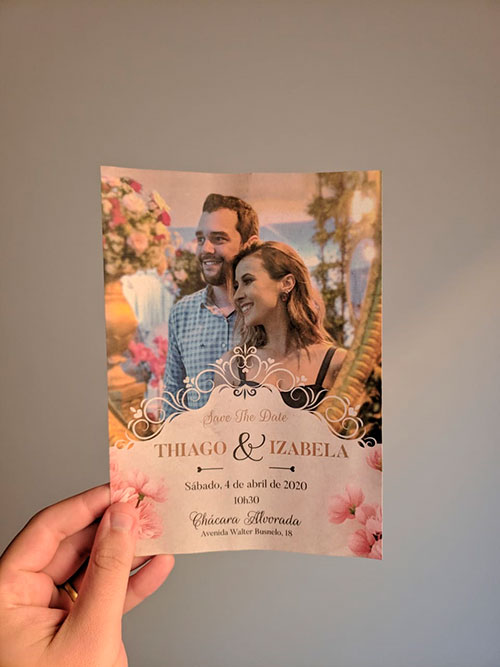 Divulgação - Convite de casamento de Thiago e Isabela entregue aos convidados