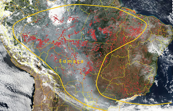 divulgação - Imagem de satélite divulgada pelo Inpe mostra o deslocamento da fumaça