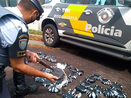 divulgação PM Rodoviária - Droga estava em um carro com placas do Mato Grosso do Sul