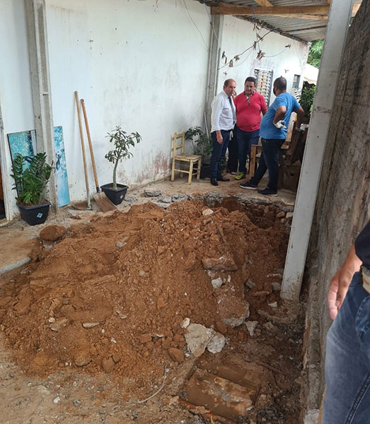 divulgação - Polícia encontra corpos de mãe e filha enterrados em quintal de casa em Pompeia