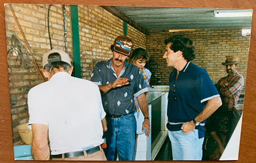 Redação AssisCity - Senna e Ivo conversam na casa do empresário  / Imagem: Arquivo Pessoal Ivo Guiotti