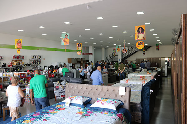 Divulgação - Nova loja tem ambiente moderno e conotável