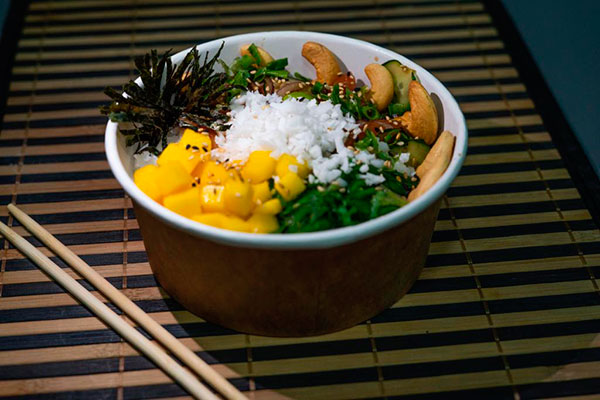 Divulgação - Pratos levam ingredientes e especiarias da culinária japonesa