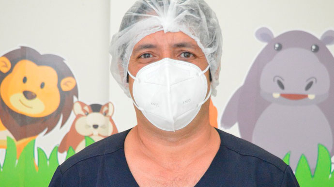 Divulgação - Rodrigo Veloso atua há 20 anos como enfermeiro