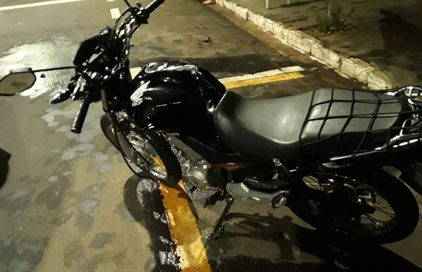 divulgação - Casal estava na motocicleta atingida pelo veículo em Assis — Foto: The Brothers/ Divulgação