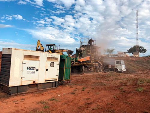 Divulgação - Usina móvel de trituração de resíduos de construção civil - Foto: Divulgação