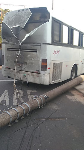 divulgação - Ônibus envolvido no acidente