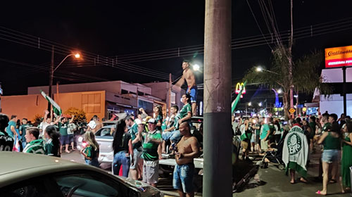 Divulgação - Torcida comemorou título em grande festa na Avenida Rui Barbosa - Foto: Diogo Barbosa