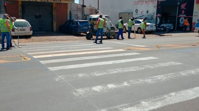 Divulgação - Rua receberá reforço de pintura de solo - Divulgação Assessoria PMA