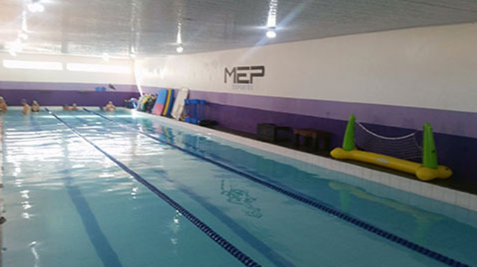 MEP Esportes tem aulas de natação para bebês, crianças e adultos