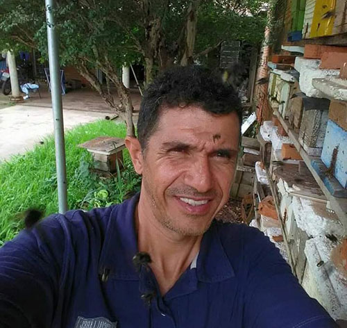 Divulgação - Apicultor Nivaldo dos Santos, 52 anos