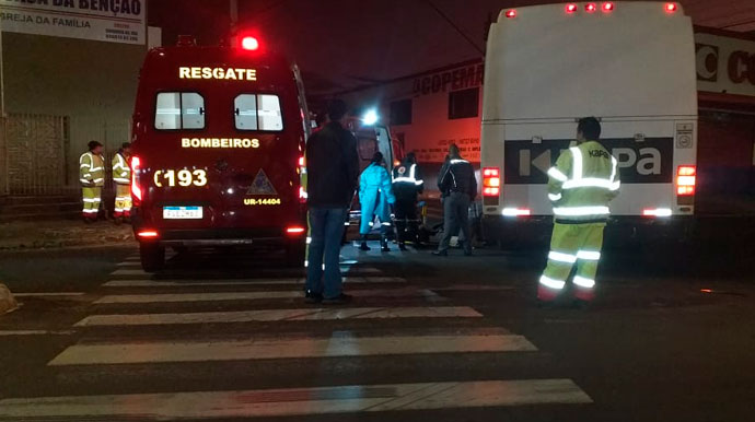 Divulgação - Momento do acidente entre ônibus e moto - Foto: Divulgação