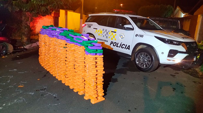 Divulgação - Droga apreendida em Chavantes - Foto: Divulgação/Polícia Rodoviária