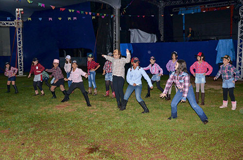 Divulgação - Apresentação de dança das crianças - Foto: Divulgação