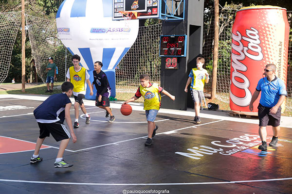 Divulgação - Atividades com alunos do projeto Pro Esporte - Foto: Divulgação/Marfa Digital