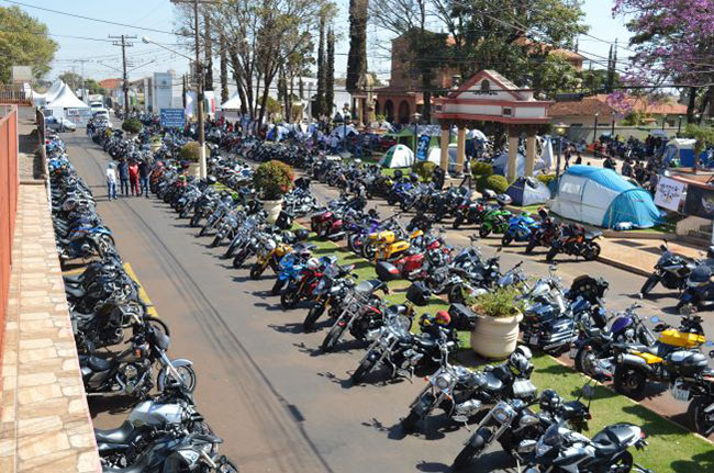Divulgação - Encontro de Motociclistas e Triciclistas em 2019 - Foto: Arquivo Prefeitura de Pedrinhas