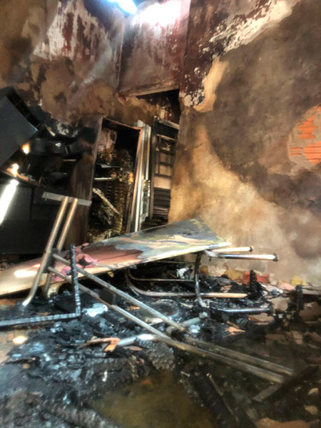 divulgação - Cozinha ficou destruída pelas chamas - Foto: Divulgação/Corpo de Bombeiros