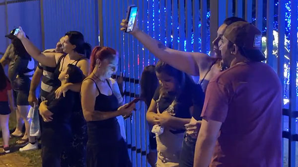 AssisCity - Centenas de pessoas passaram pelo local e puderam registrar o momento - Foto: Divulgação