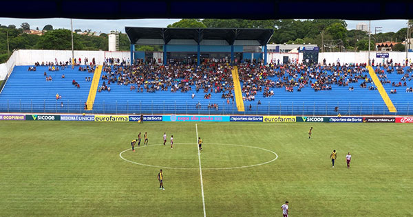 AssisCity - O jogo foi realizado no Estádio Antônio Viana Silva - Foto: AssisCity