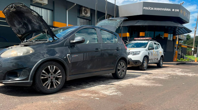 Foto: Divulgação - Veículo furtado foi apreendido pela Polícia