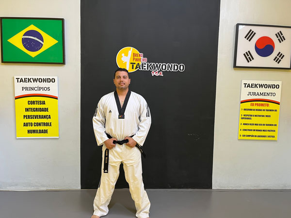 Divulgação - Professor Breno Pinheiro ex-atleta da seleção brasileira de taekwondo - Foto: Divulgação