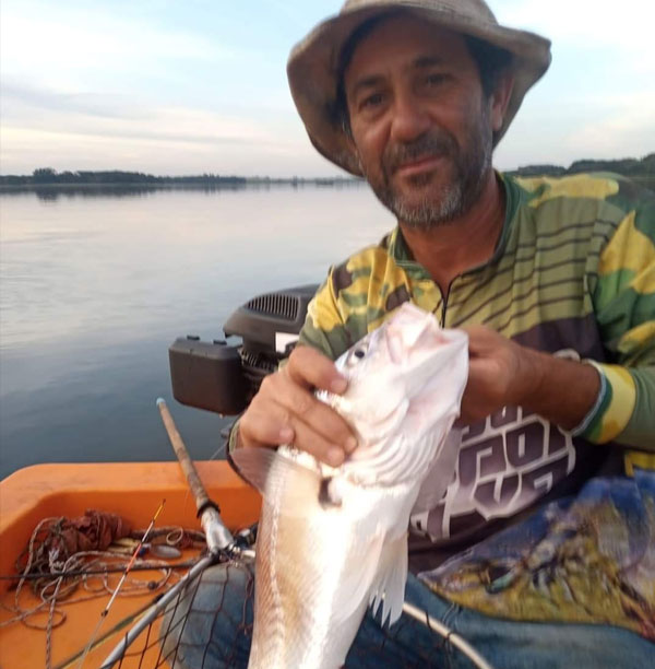 divulgação - Marcos Silva, 51 anos, pescador profissional há 30 anos - Foto: Divulgação