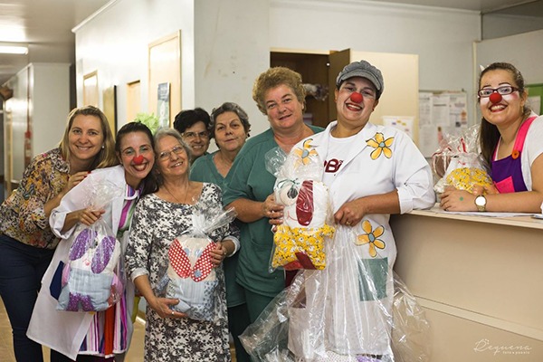 divulgação - Entrega das Naninhas nos hospitais - Foto: Divulgação