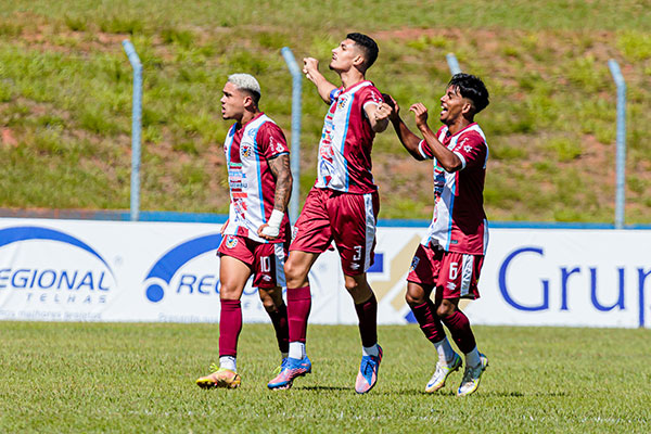 divulgação - Comemoração de um dos gols feitos pela equipe de Assis - Foto: Paulo H Dias