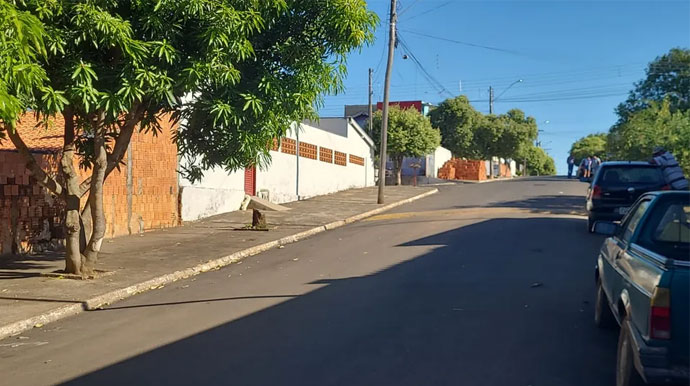 Divulgação - Rua em que adolescente foi esfaqueada em Júlio Mesquita (SP) — Foto: Igor Rosa/TV TEM
