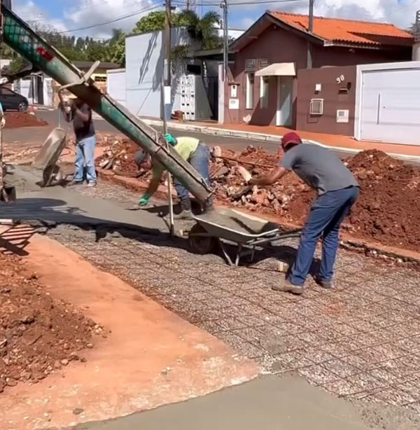 divulgação - Conclusão de mais uma etapa da operação tapa-buracos pela Secretaria de Obras e Serviços Urbanos - Foto: Assessoria de Echaporã