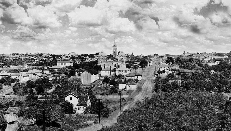 Vista parcial de Assis, no final da década de 1930 - Foto acervo Luis Carlos de Barros