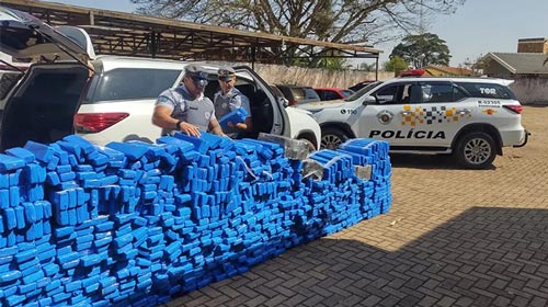 Polícia Militar Rodoviária/Divulgação - Em menos de 24 horas, polícia apreende quase 2 toneladas de maconha na região de Palmital - FOTO: Polícia Militar Rodoviária