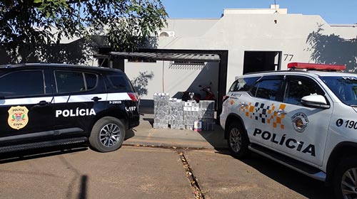 Polícia Militar Rodoviária/Divulgação - Polícia encontra 270 kg de cocaína em caixas de verdura em Santa Cruz do Rio Pardo - FOTO: Polícia Militar Rodoviária