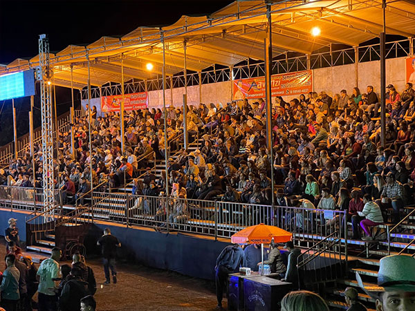 Divulgação - Público apreciou a primeira noite de evento- Foto: AssisCity
