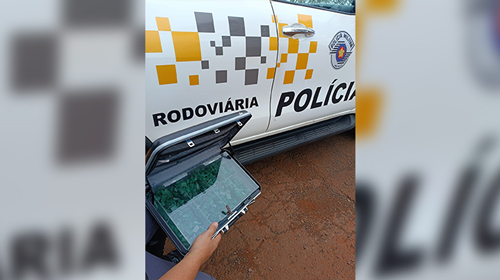Polícia Militar Rodoviária/Divulgação - Polícia apreende cerca de 3kg de pedras preciosas em Santa Cruz do Rio Pardo - FOTO: Polícia Militar Rodoviária