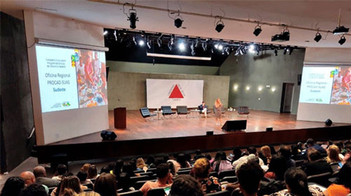 Prefeitura de Assis/Divulgação - Encontro é promovido pelo Ministério de Desenvolvimento e Assistência Social, Família e Combate à Fome - FOTO: Prefeitura de Assis/Divulgação