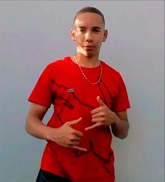 Divulgação/Redes Sociais - Pedro Henrique Martins, de 16 anos, faleceu na tarde deste domingo em Cândido Mota - Foto Divulgação/Redes Sociais