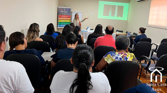 Divulgação - Santa Casa de Assis promove treinamento sobre Manutenção de Cateteres e Prevenção de Complicações -  Foto: Divulgação