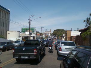 Trânsito: Congestionamento e confusão marcam mudanças no centro