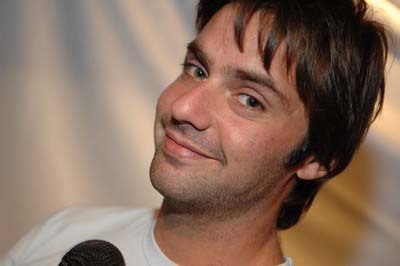 Comediante da MTV se apresenta domingo em Assis