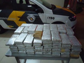 Cinco são presos por tráfico internacional, em Florínea, com mais de 98 quilos de maconha