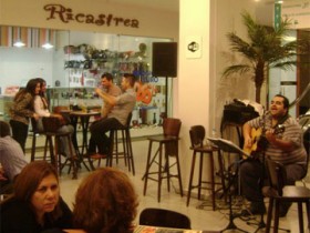 Happy Hour com André Luis no Assis Plaza Shopping